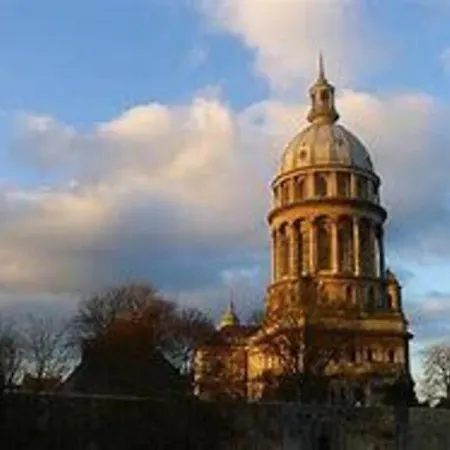 Appartement Tres Beau Studio Les Temps Heureux Situation Ideale 500m De La Fortifiee Et Proche Nausicaa Boulogne-sur-Mer