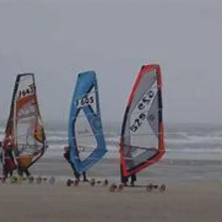 Tres Beau Studio Les Temps Heureux Situation Ideale 500m De La Fortifiee Et Proche Nausicaa *